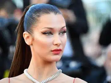 عملية عيون القطط في ايران | افضل دكتور تجميل وتكلفة | سنا مدتور 2 Bella hadid cat eye.jpg